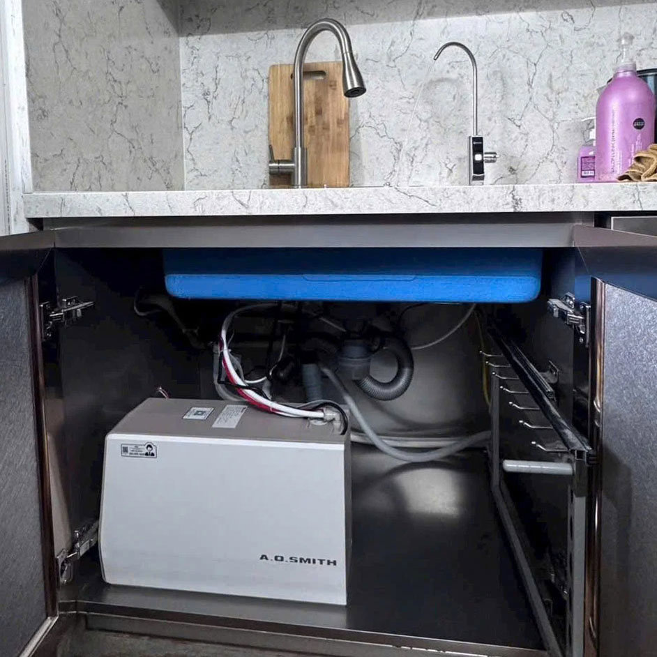 Máy lọc nước đặt gầm&nbsp;A. O. Smith&nbsp;01 lõi tích hợp hiệu suất cao R700SLIM